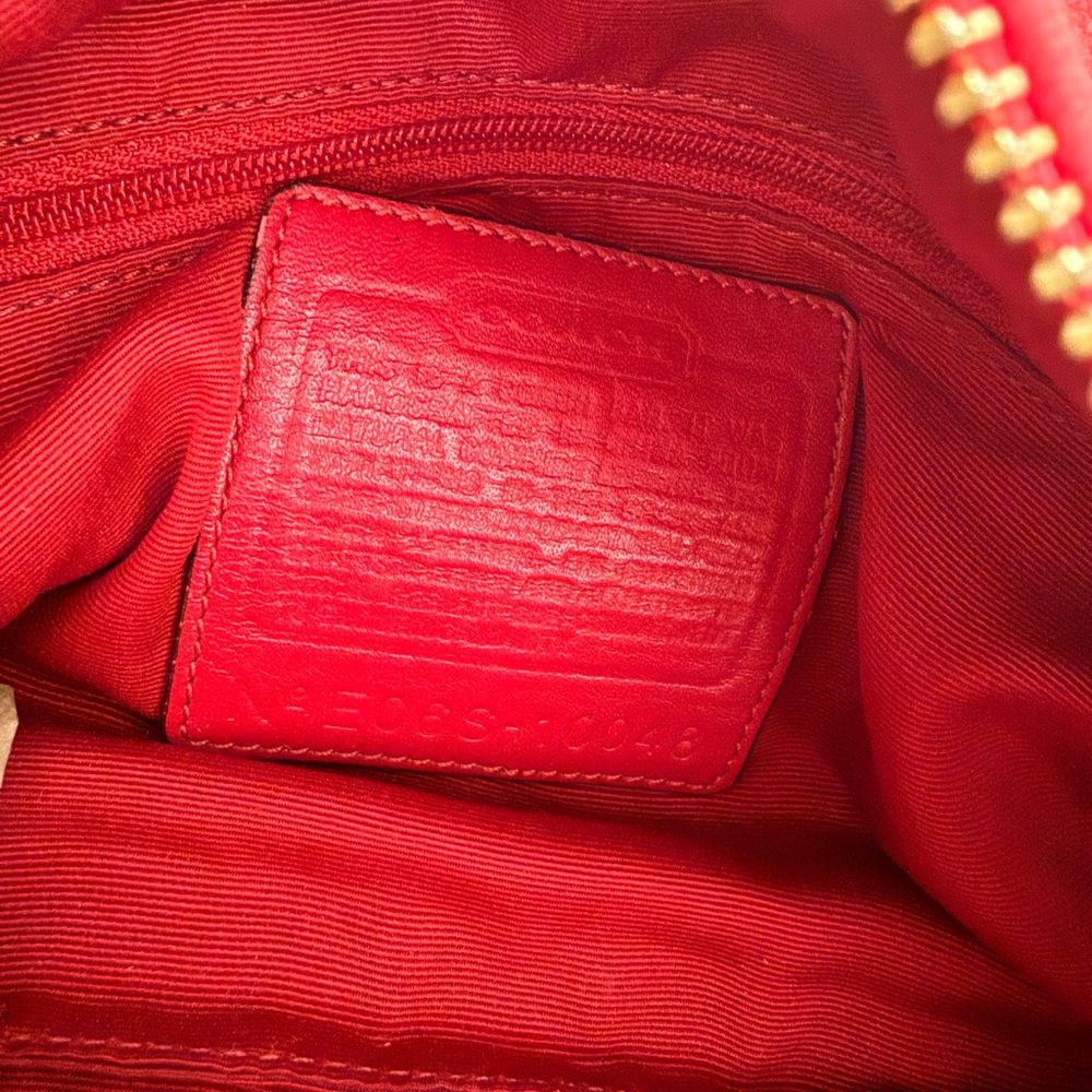 Coach Raspberry Pink Mia Satchel - Picture 3 of 13